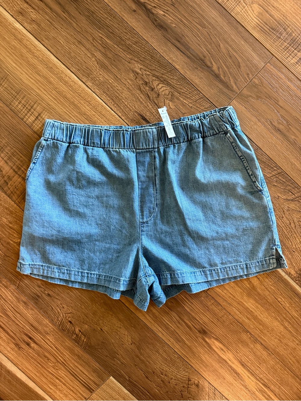 Madewell Light Blue Elastic-Waist Denim Shorts